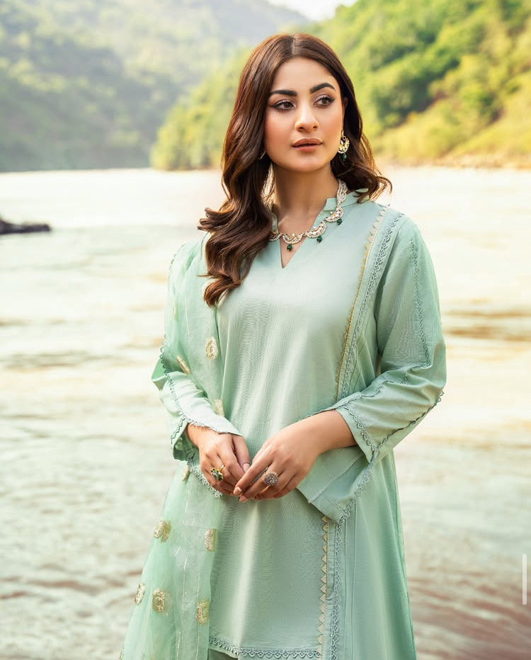 Zinc Lawn & Jacquard 2 Piece – Shirt & Dupatta (Ready to Wear)