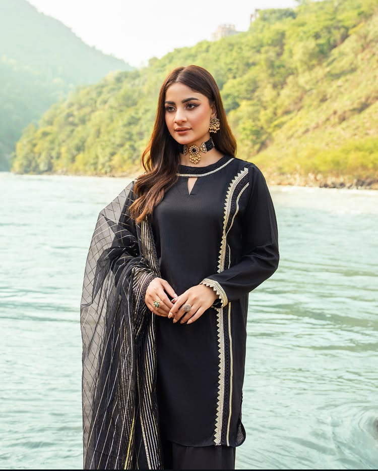 Black Embroidered Lawn & Jacquard 2 Piece – Shirt & Dupatta (Ready to Wear)
