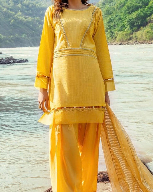 Yellow Lawn & Jacquard 2 Piece – Shirt & Dupatta (Ready to Wear)
